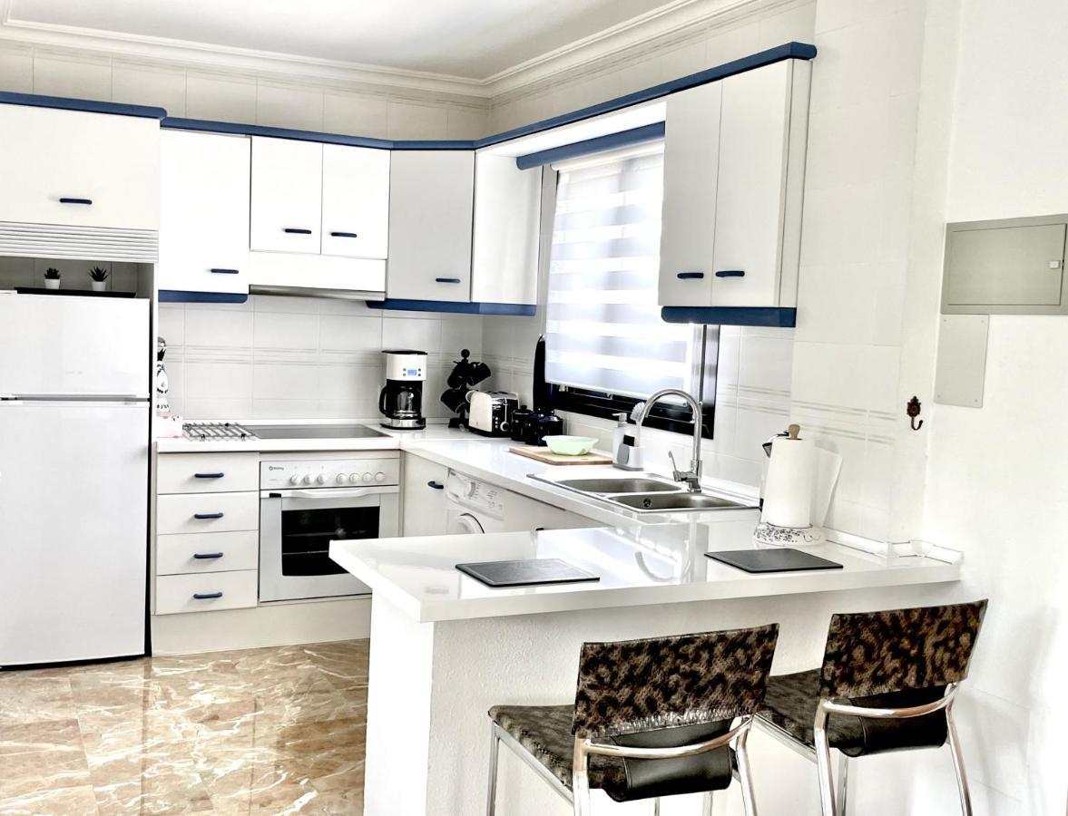 Riviera By The Beach 2 Bedroom Apartment Sitio de Calahonda Exterior photo